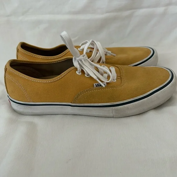 Men’s Yellow Vans - Picture 1 of 4